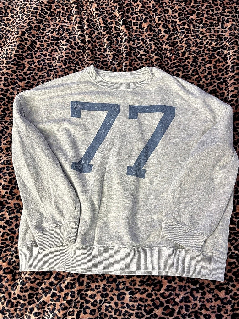American Eagle 77 Crewneck Sweatshirt Gray Graphic XL